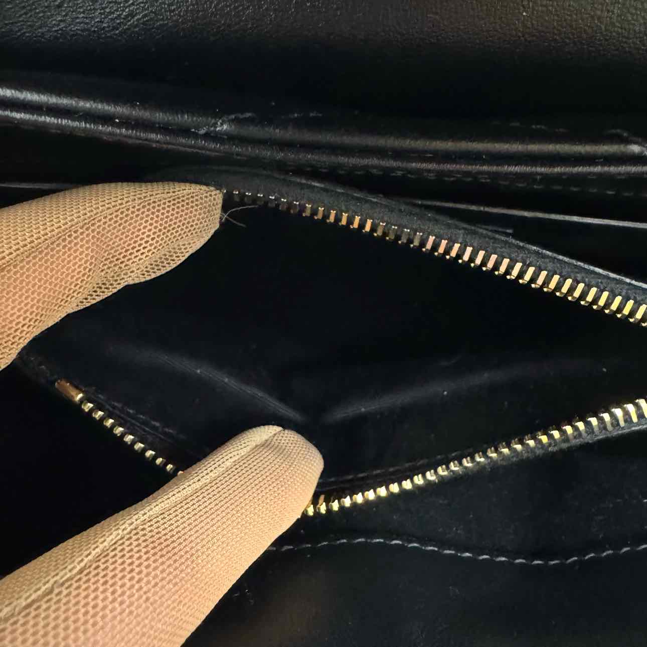 SAINT LAURENT Calfskin Matelasse Chevron Small Loulou Shoulder Bag