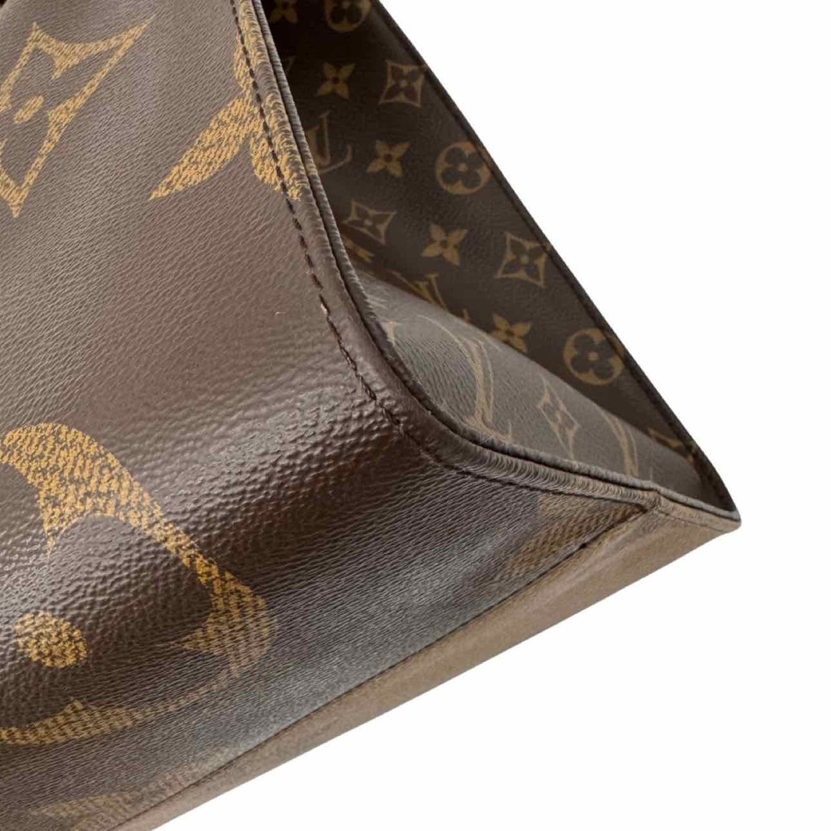 LOUIS VUITTON Monogram Giant Canvas OnTheGo GM Tote Brown
