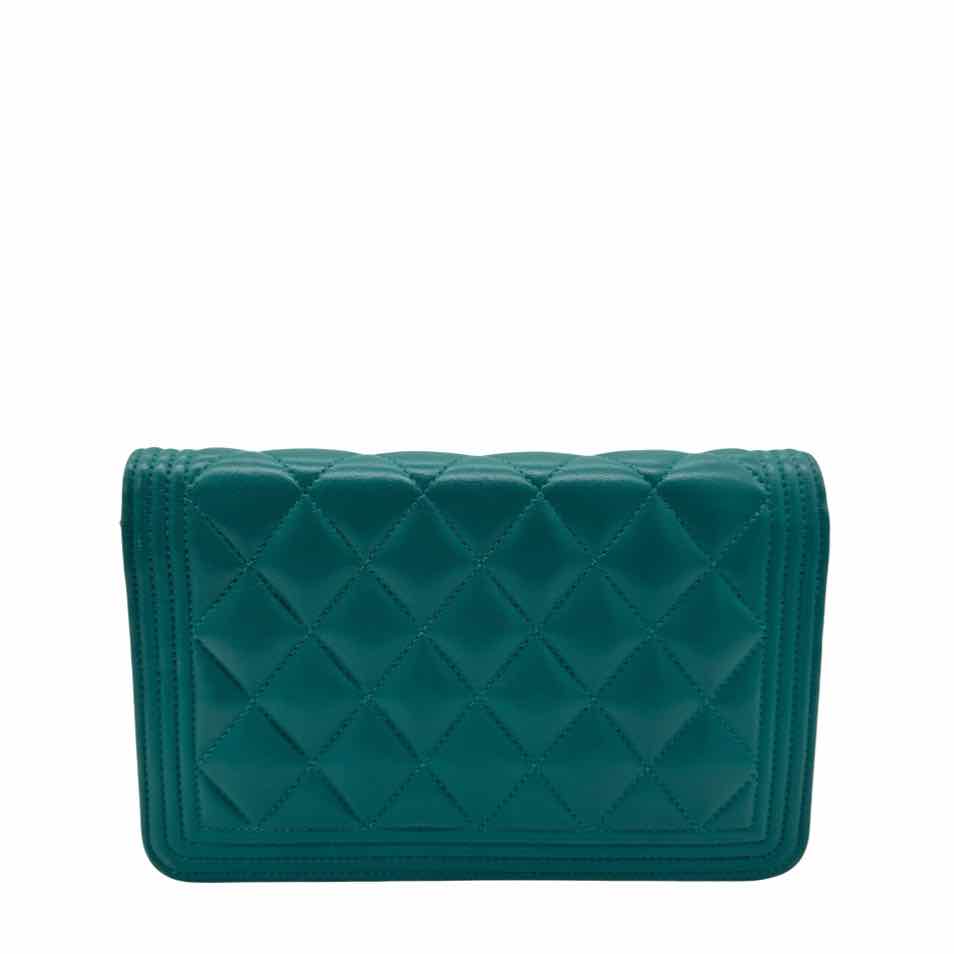 CHANEL Lambskin Quilted Boy Wallet On Chain Green (Pre-Owned)
