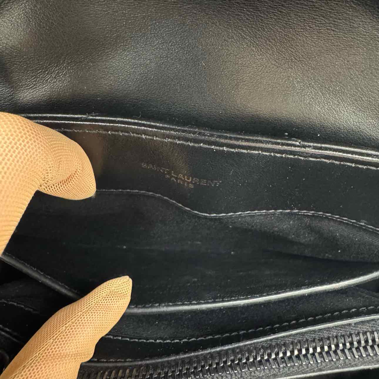 SAINT LAURENT Calfskin Loulou Small Black (Pre-Owned)