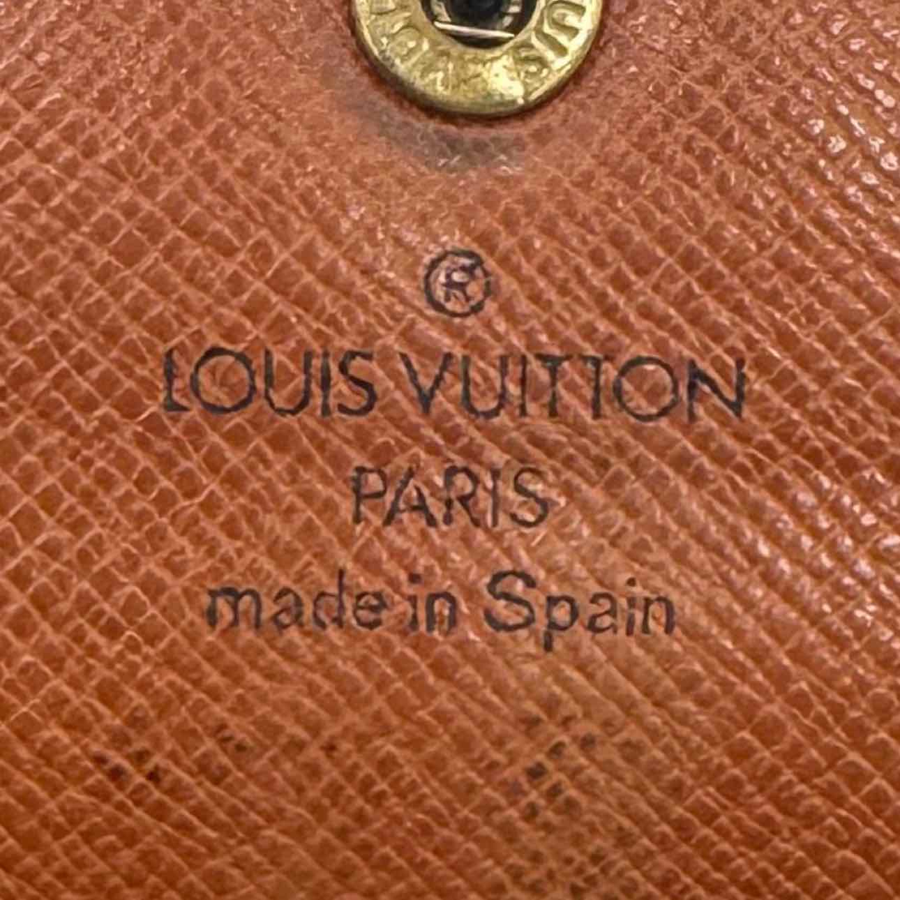 LOUIS VUITTON Monogram Porte Monnaie Credit
