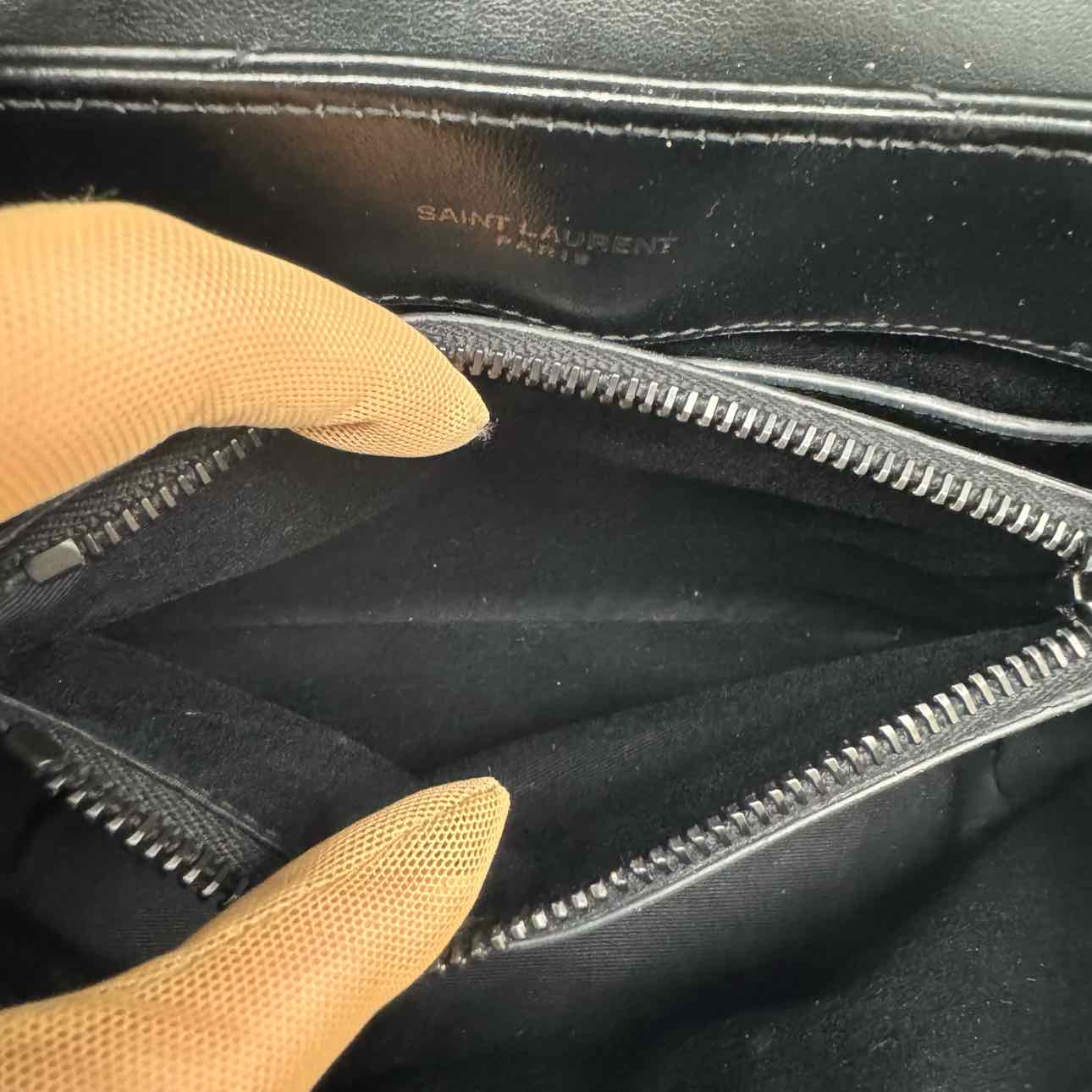 SAINT LAURENT Calfskin Loulou Small Black (Pre-Owned)