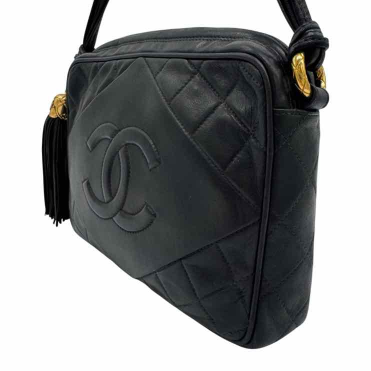 CHANEL Vintage Diamond Stitch Camera Bag Black (Pre-Owned)