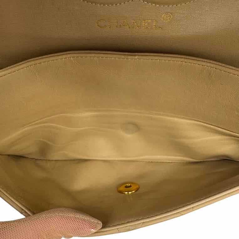 CHANEL Quilted Lambskin Medium Double Flap Beige (Pre-Owned)