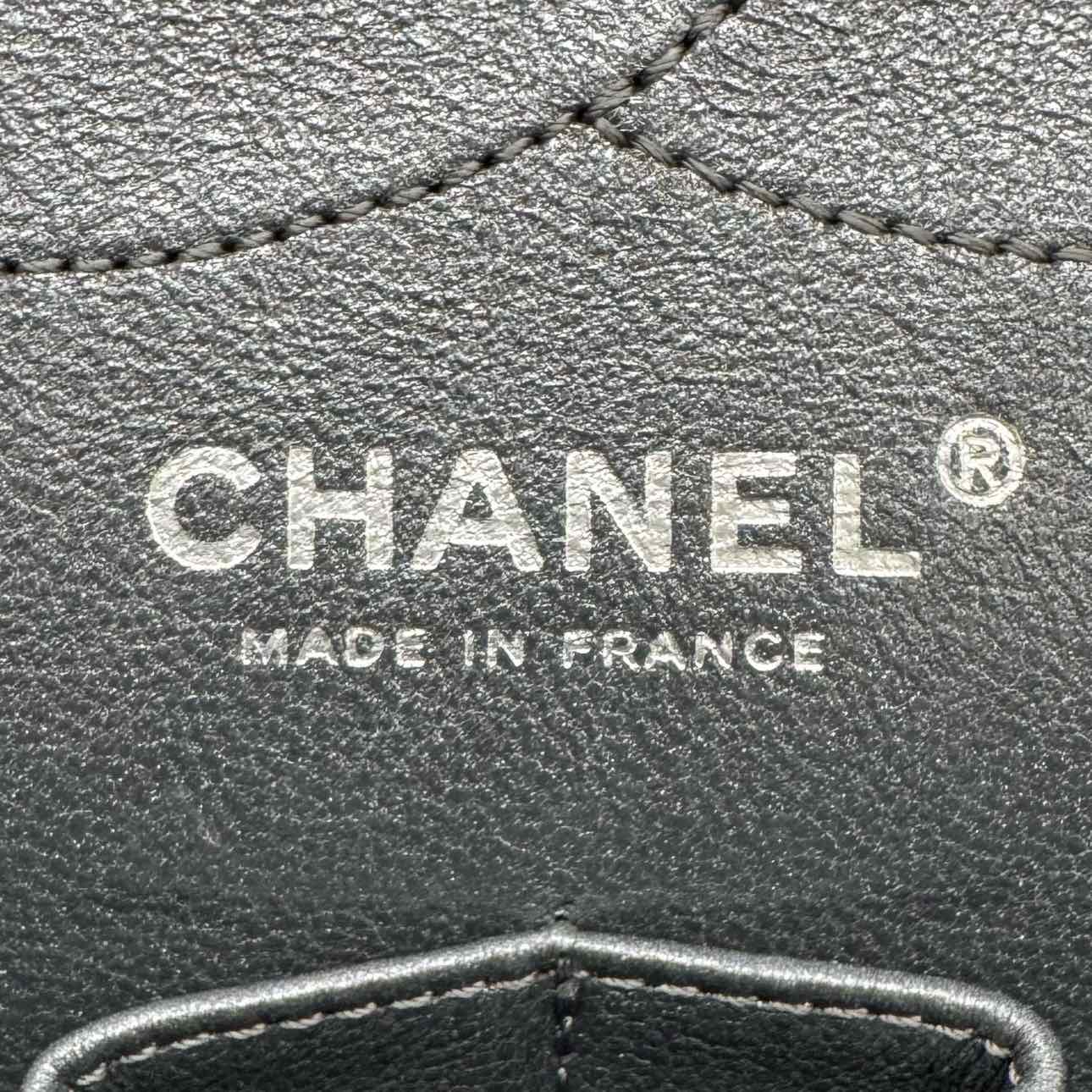 Chanel Metallic Aged Calfskin Quilted 2.55 Reissue 227 Double Flap Silver