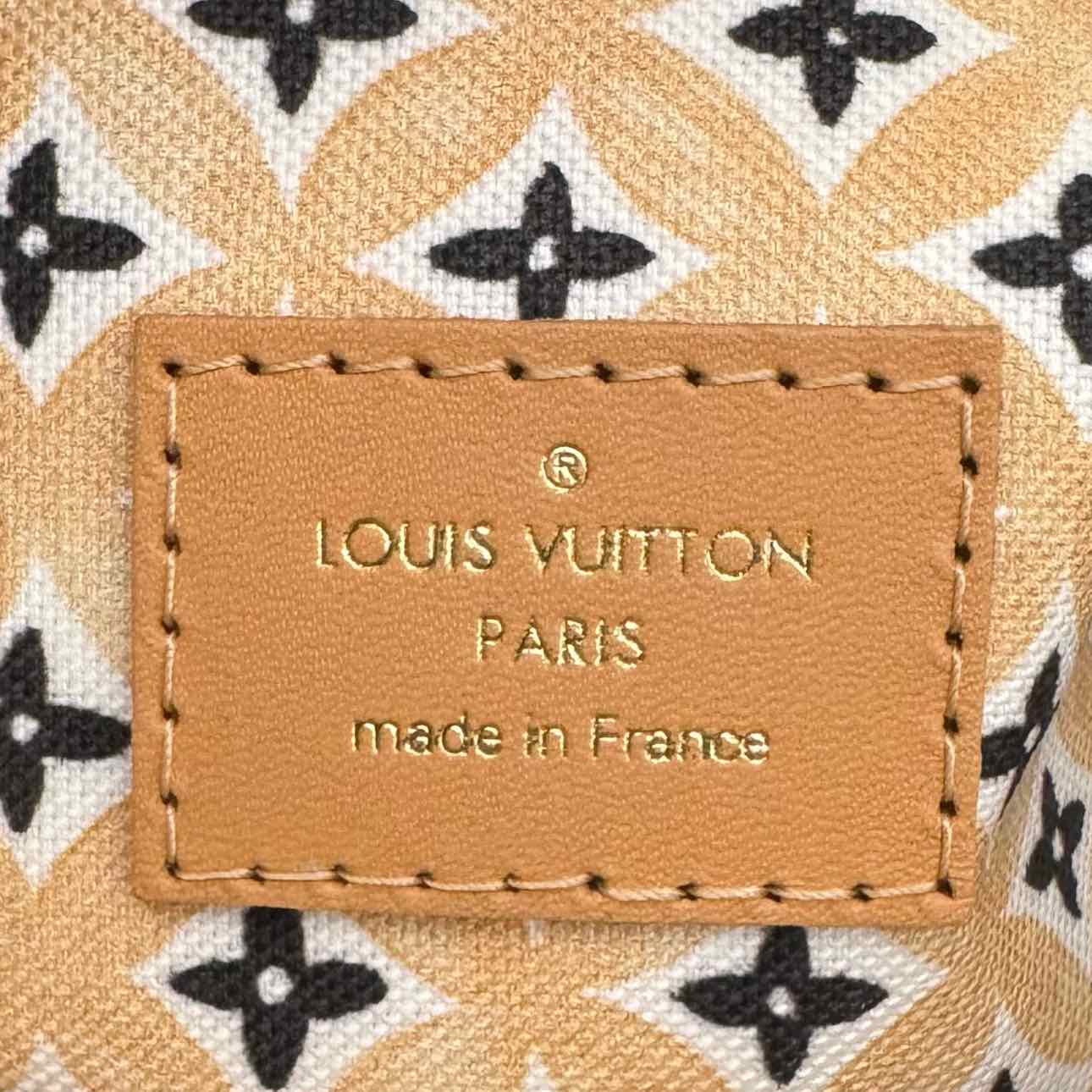 LOUIS VUITTON Monogram Giant By The Pool 2.0 Speedy Bandouliere 25 Beige