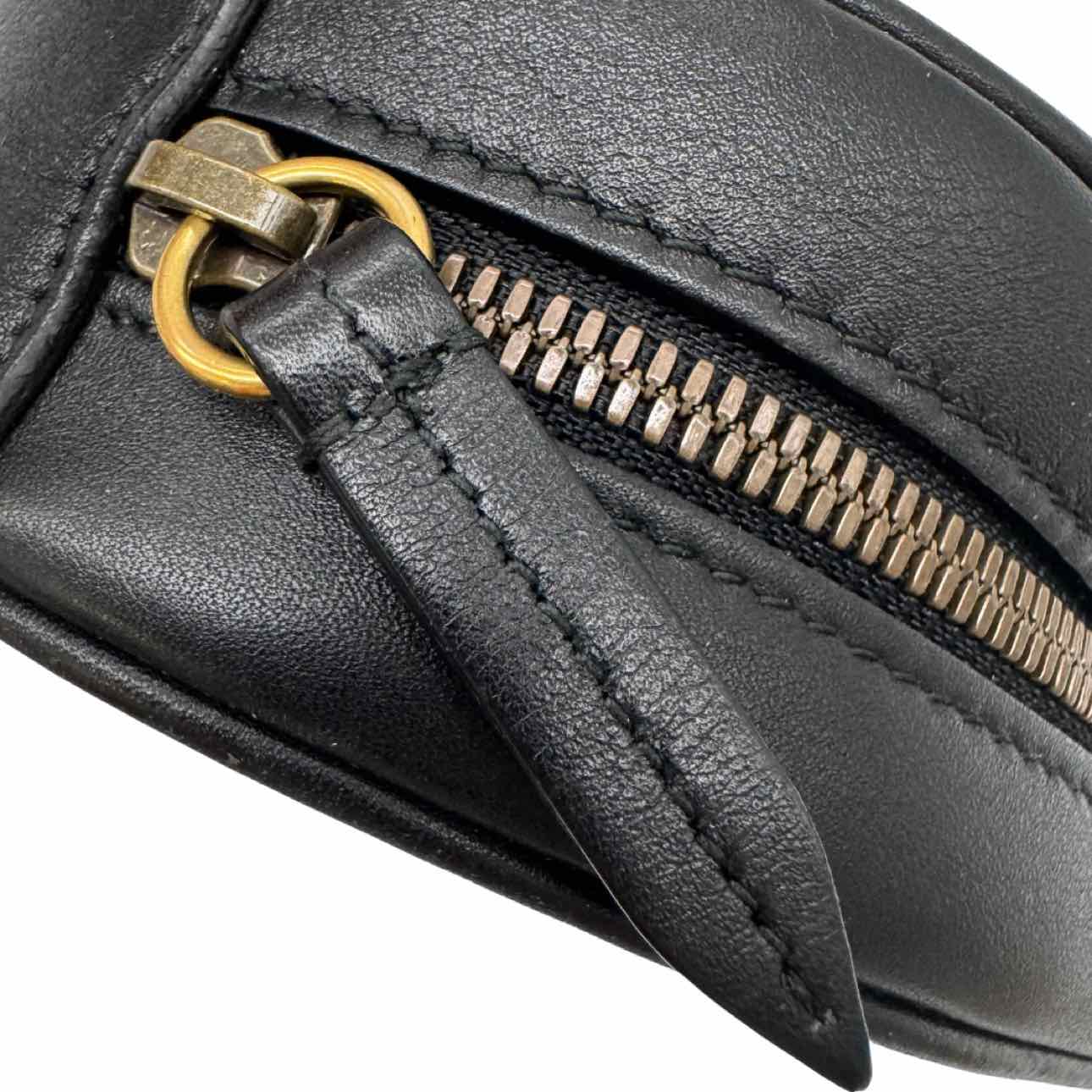 GUCCI Matelasse Chevron Marmont Belt Bag Black