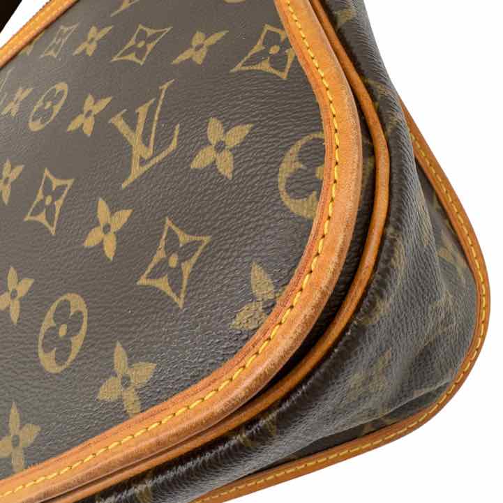 LOUIS VUITTON Monogram Canvas GM Bosphore Messenger Bag (Pre-Owned)