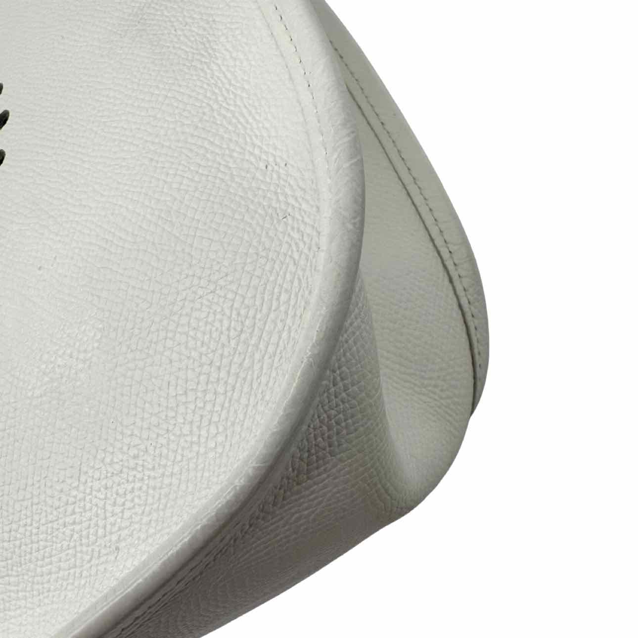 HERMES Epsom Leather Evelyne 33 White Crossbody