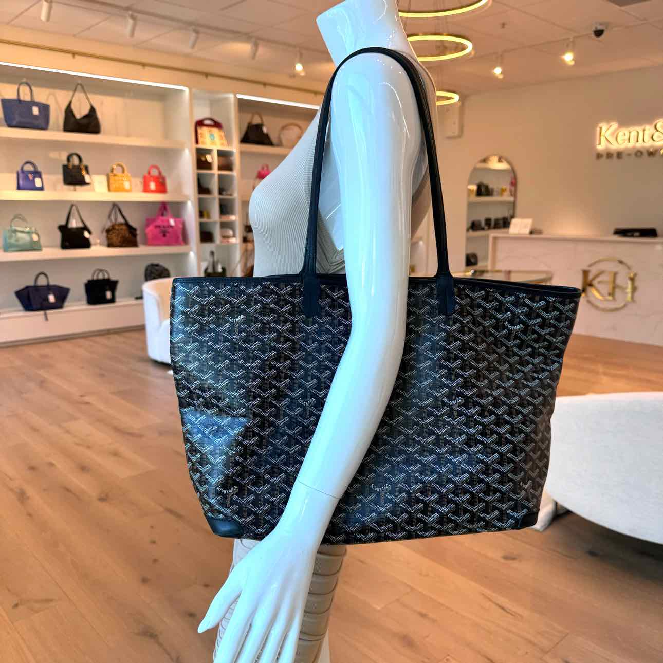 GOYARD Goyardine Artois MM Black Tote (Pre-Owned)