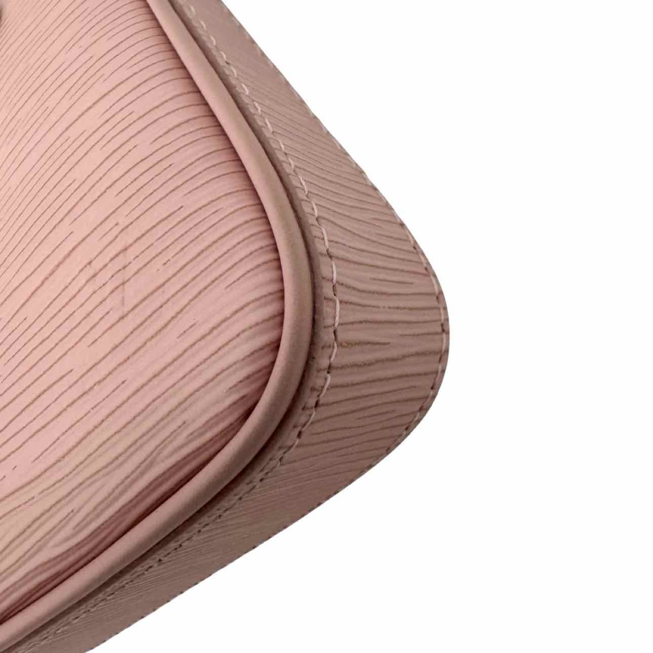 LOUIS VUITTON Epi Leather Easy Pouch On  Rose Ballerine