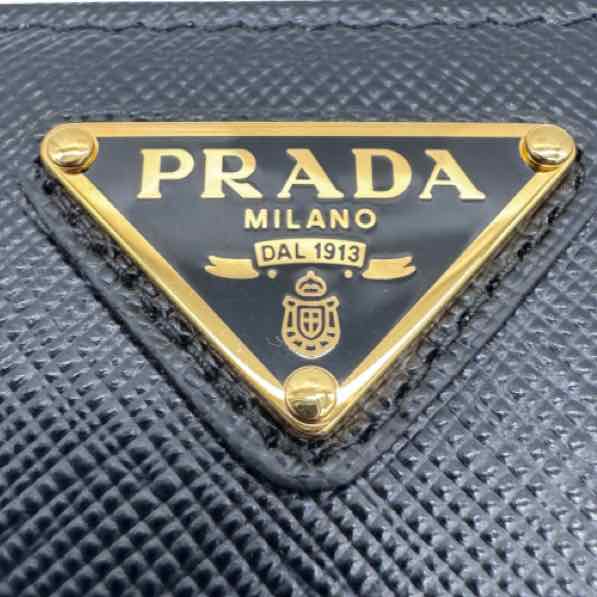 PRADA Saffiano Zipped large Wallet (Pre-Owned)