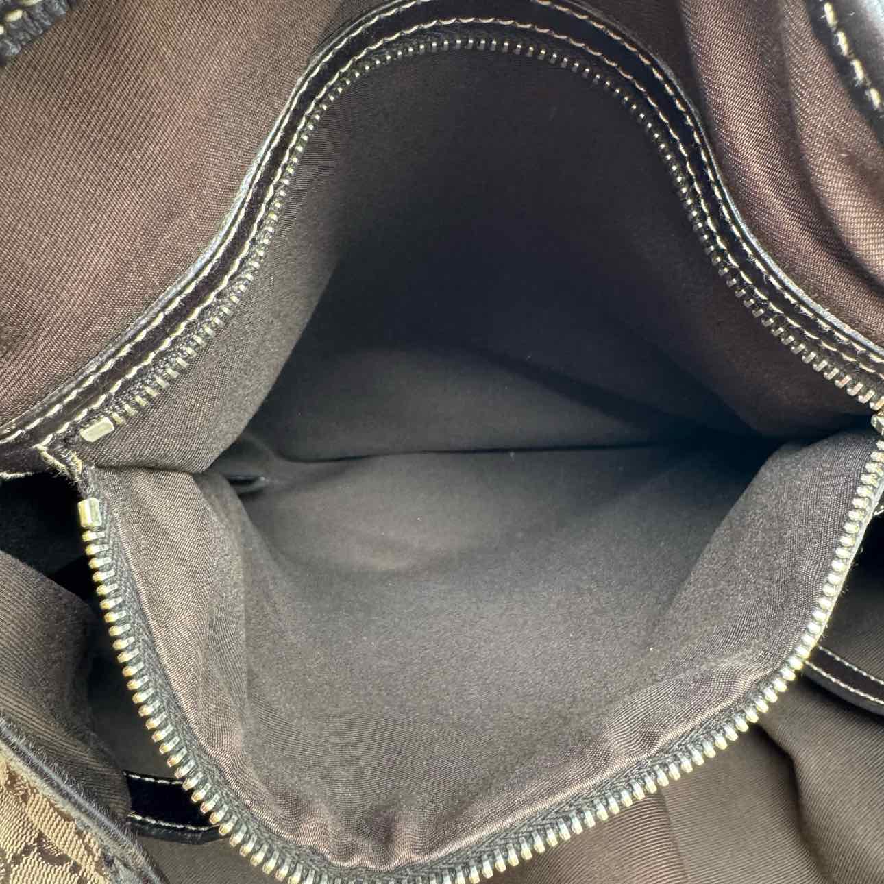 GUCCI Canvas Pelham Shoulder Bag