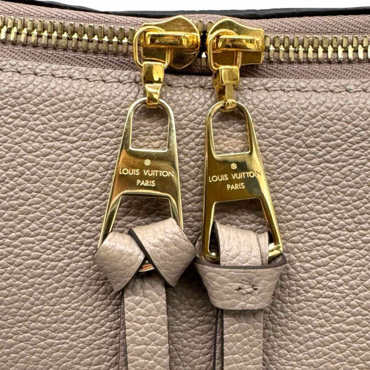 LOUIS VUITTON Empreinte Leather Maida Hobo Bag Beige