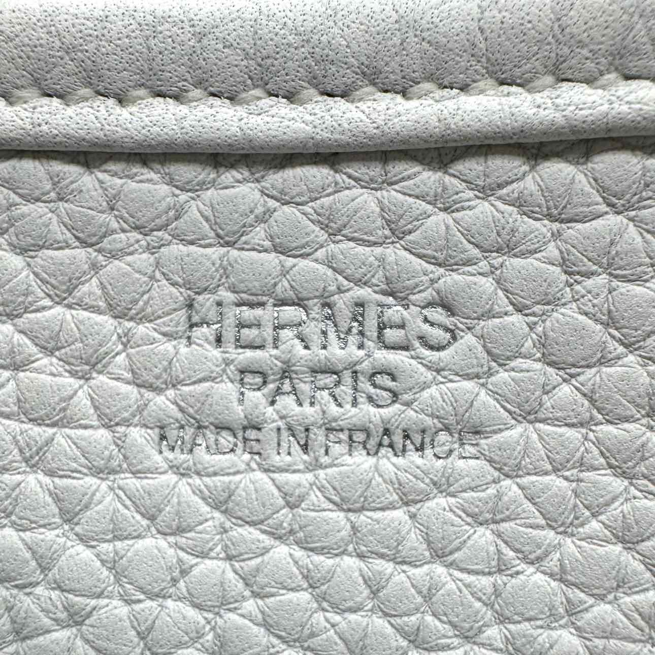 HERMES Clemence Evelyne III 29 Crossbody White