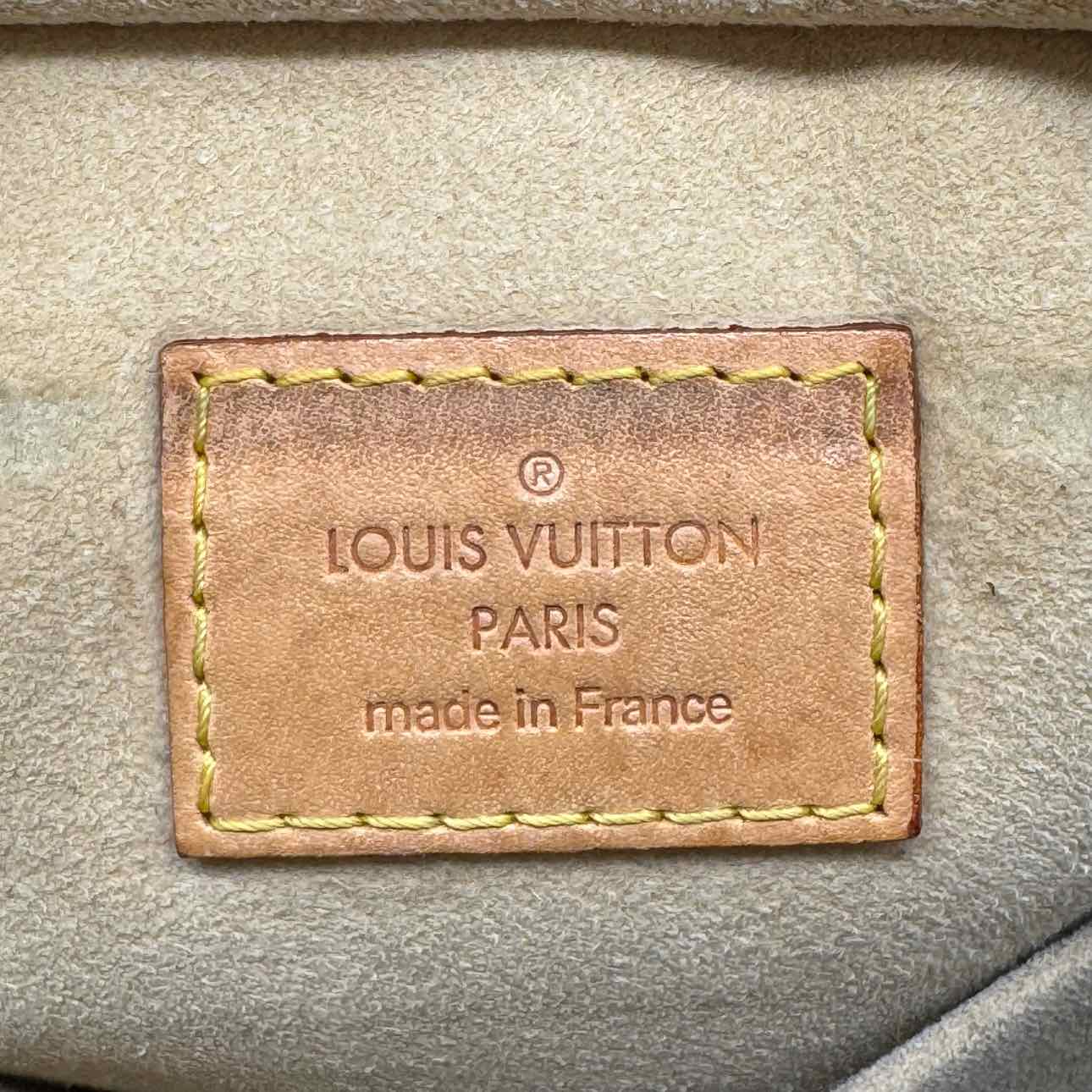 LOUIS VUITTON Monogram Canvas Hudson GM Messenger Bag (Pre-Owned)