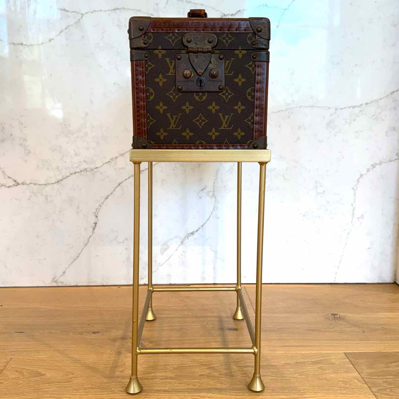 LOUIS VUITTON Monogram Canvas Vintage Cosmetic Trunk