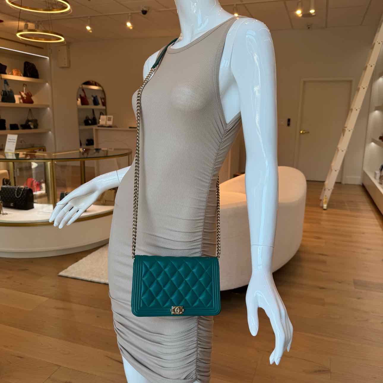 CHANEL Lambskin Quilted Boy Wallet On Chain Green (Pre-Owned)