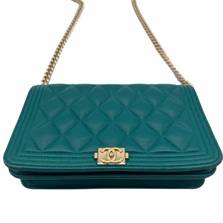 CHANEL Lambskin Quilted Boy Wallet On Chain Green (Pre-Owned)