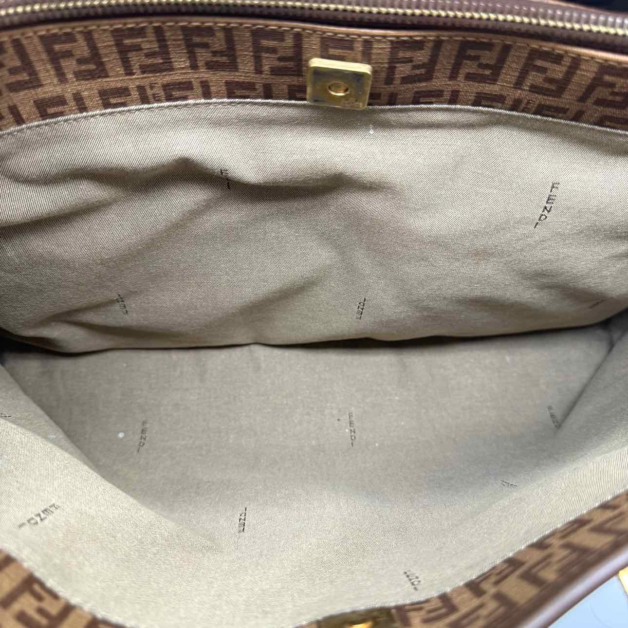 FENDI Zucchino Spalmati Vitello Shoulder Tote Brown (Pre-Owned)