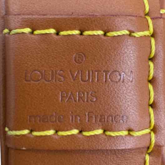 LOUIS VUITTON Epi Leather Alma PM Kenya Brown Handbag (Pre-Owned)