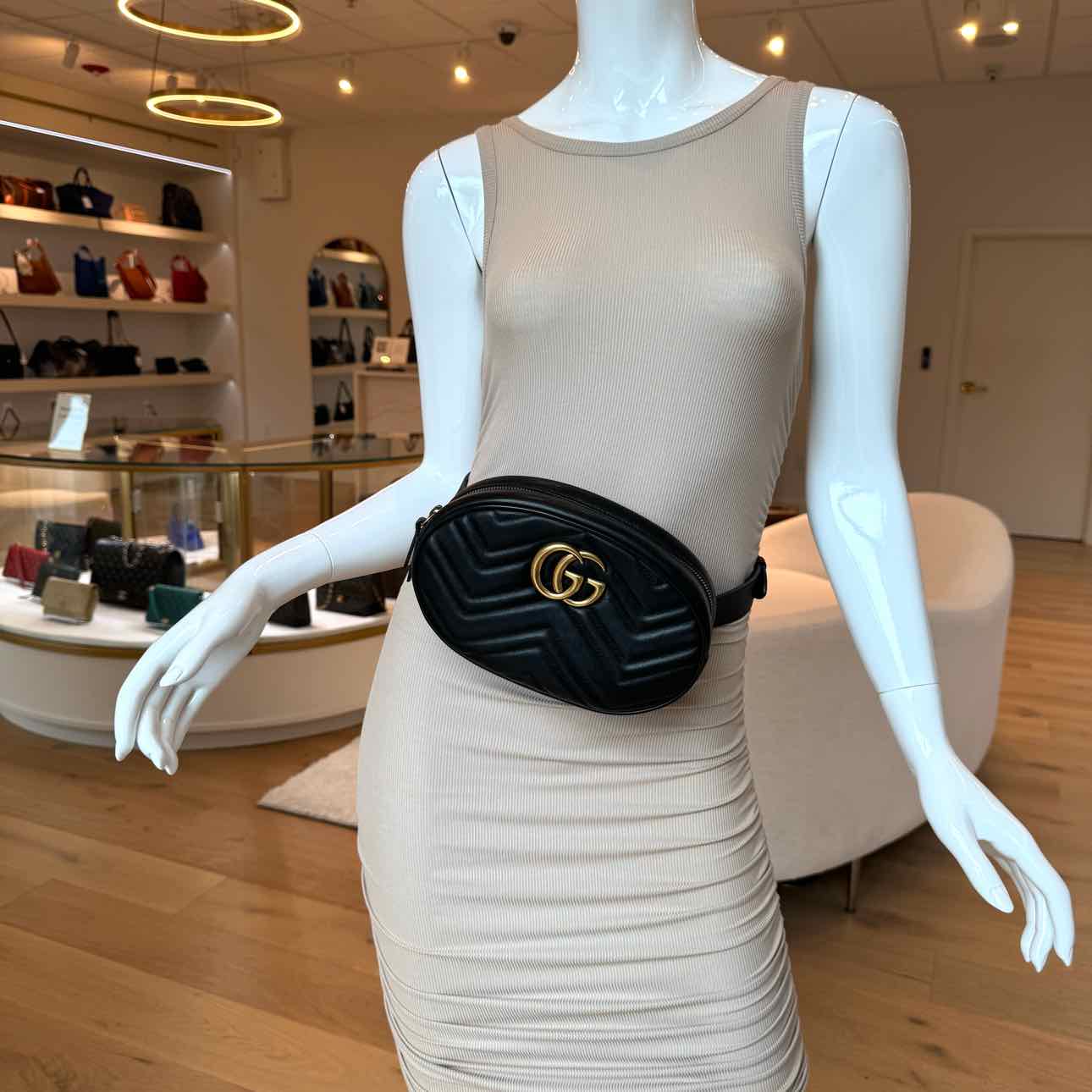 GUCCI Marmont Belt Bag Black (Pre-Owned)