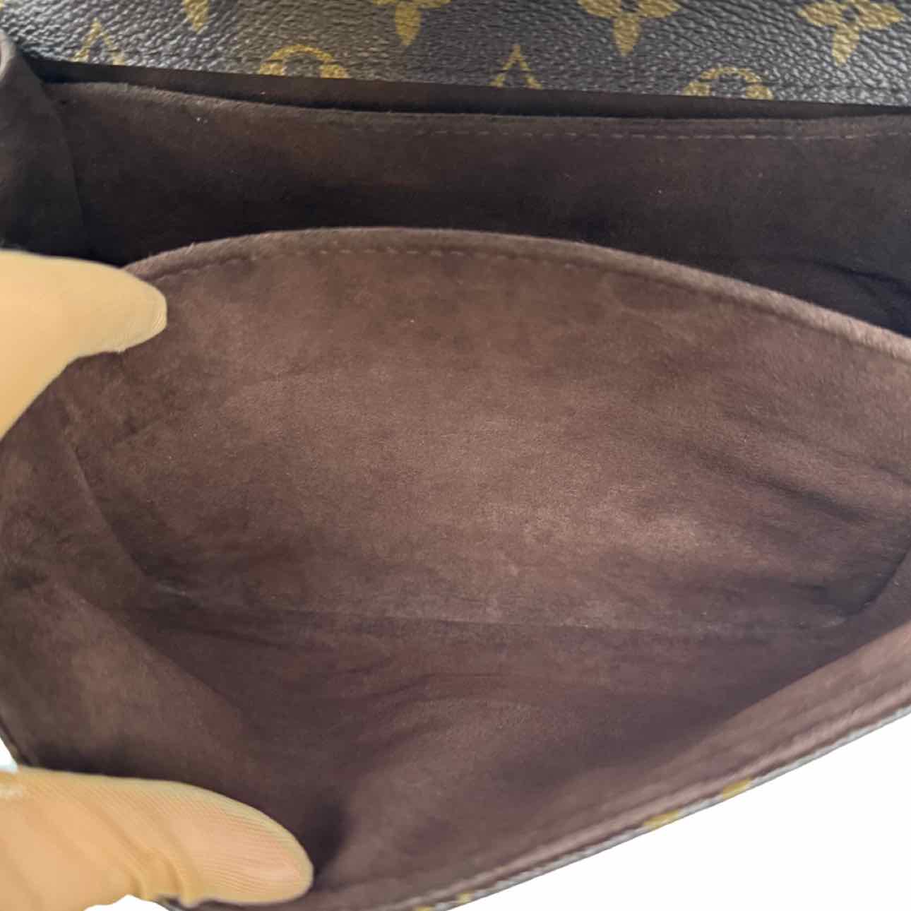 LOUIS VUITTON Monogram Canvas Pochette Metis Brown Crossbody