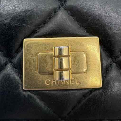 CHANEL Aged Calfskin Quilted Re-issue Yen Wallet Black (Pre-Owned)