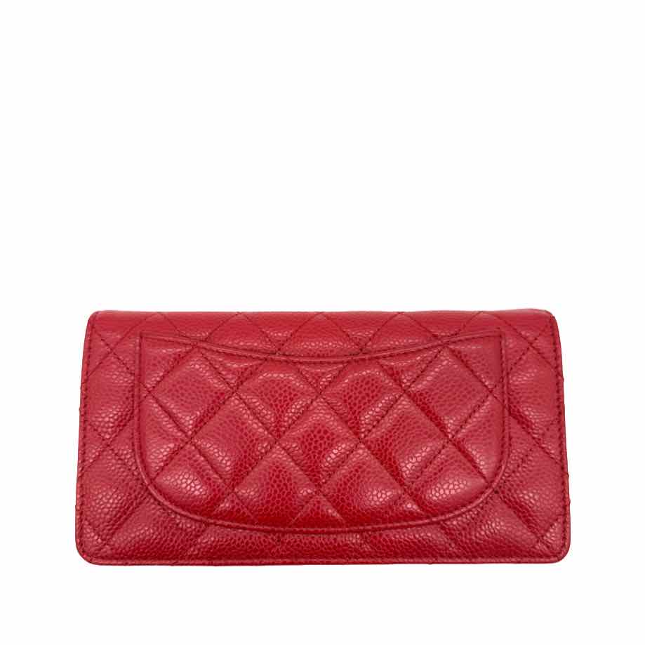 CHANEL Caviar Matelasse Wallet Red Silver HW (Pre-Owned)