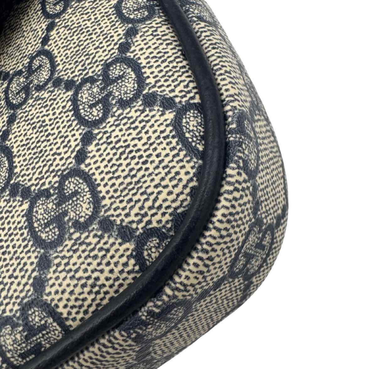 GUCCI GG Supreme Canvas Ophidia Pochette Messenger Bag