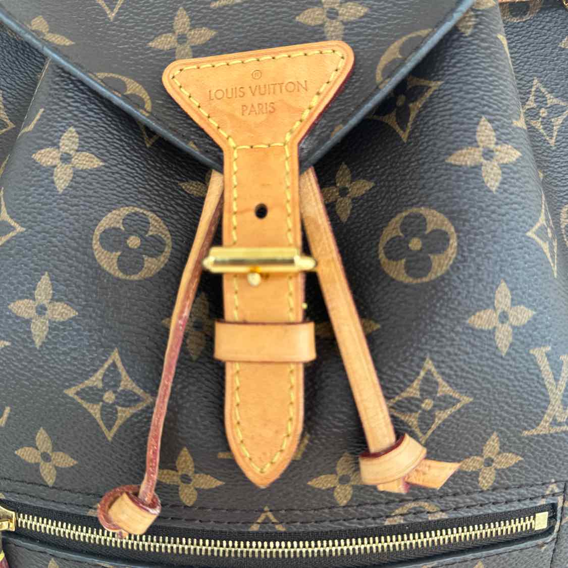 LOUIS VUITTON Monogram Canvas  Montsouris Backpack NM (Pre-Owned)