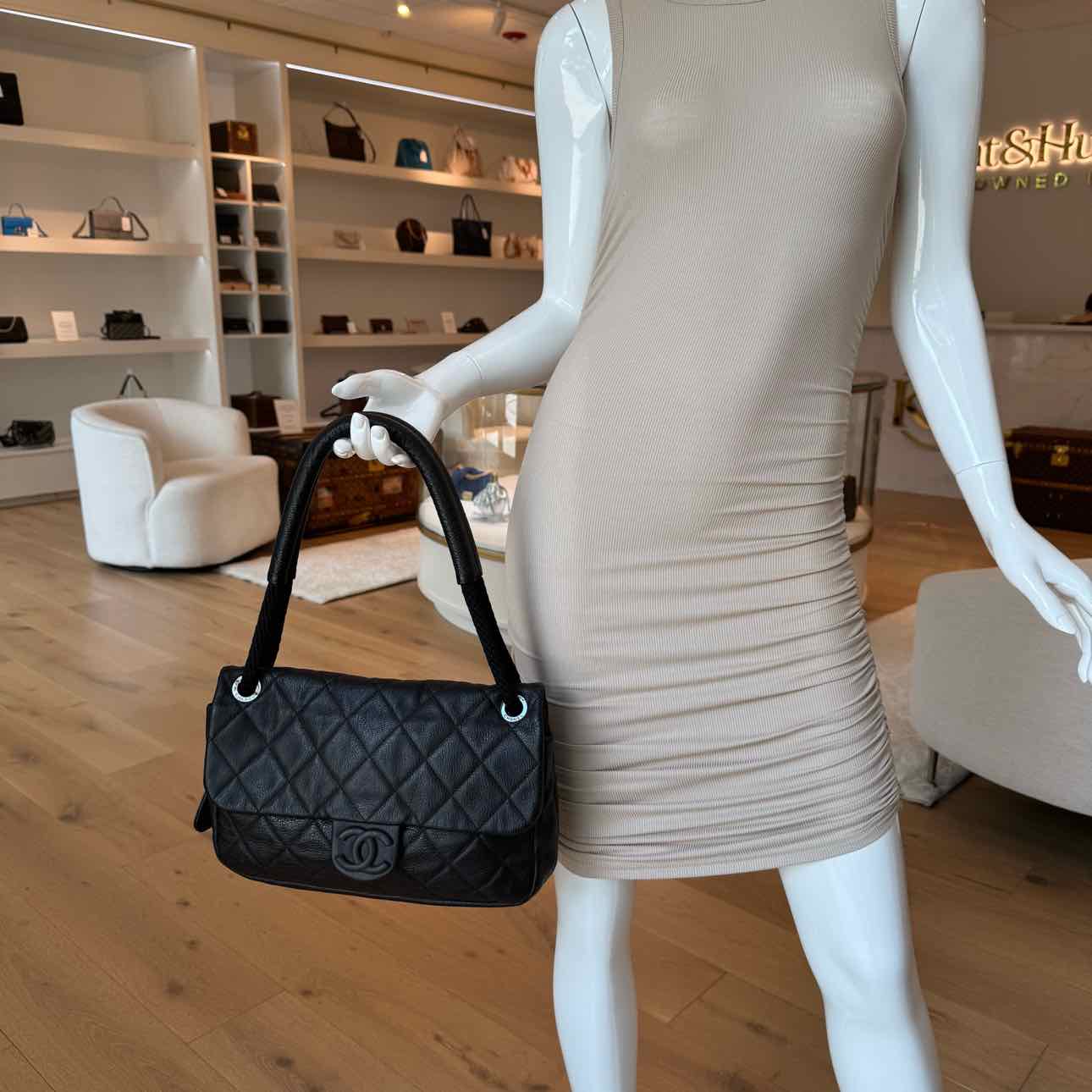 CHANEL Calfskin Yacht Jumbo Flap Black