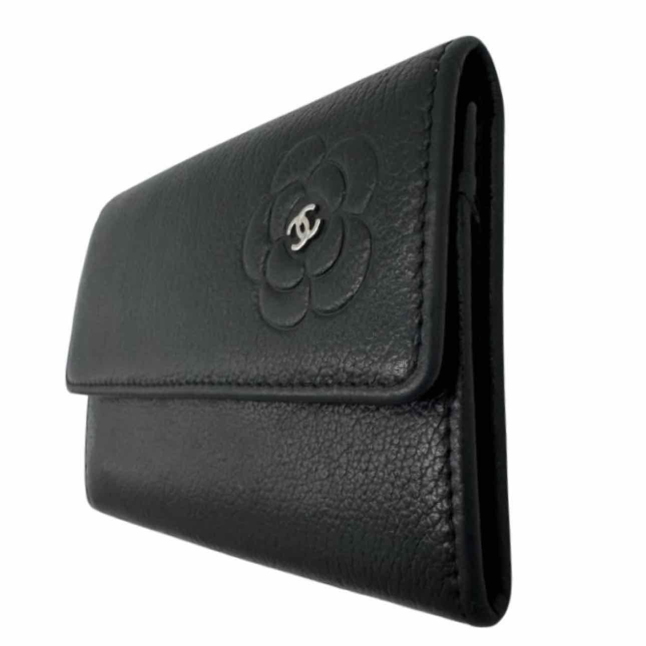 CHANEL Goatskin Camellia Card Holder Black