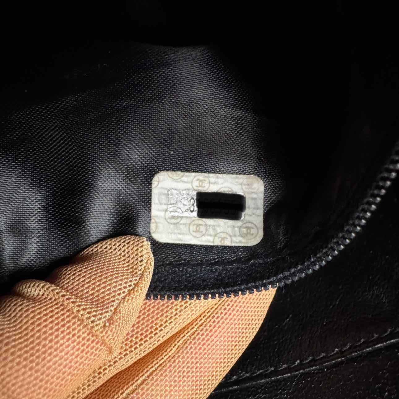 CHANEL Lambskin CC Tassel Camera Bag (Pre-Owned)