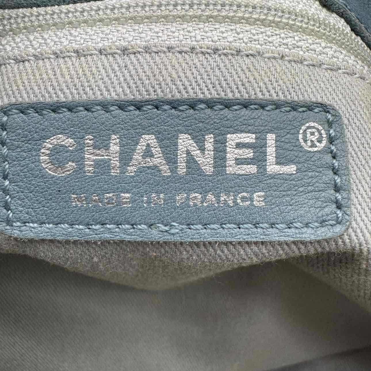 CHANEL Lambskin Sensuel Hobo Bag Blue (Pre-Owned)