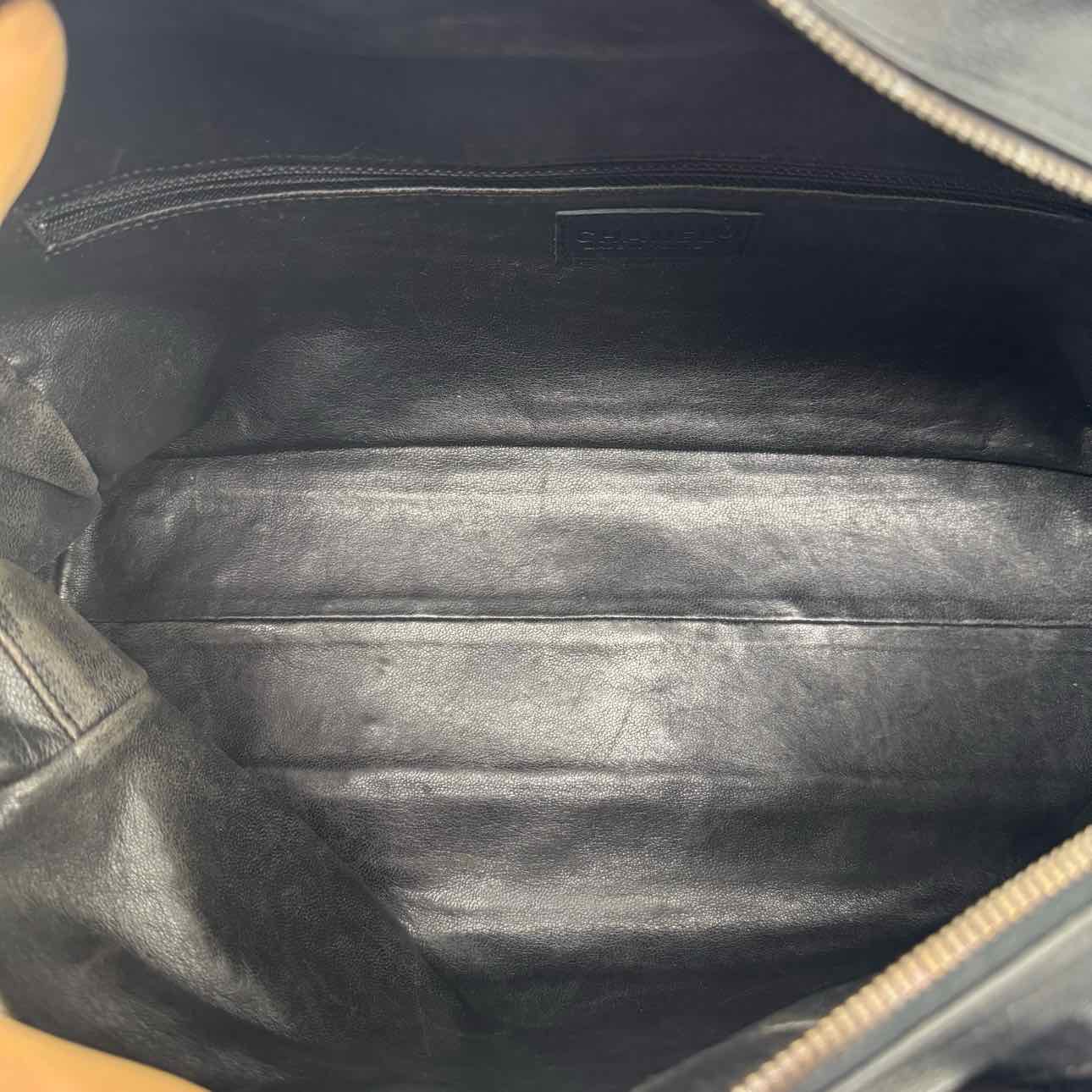 CHANEL Logo Caviar Boston Bag Black