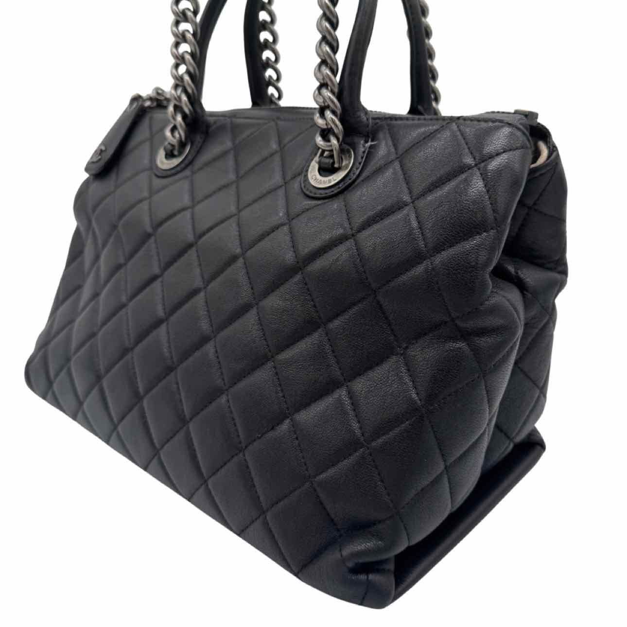 CHANEL Matelasse Calfskin Boy Chained Tote