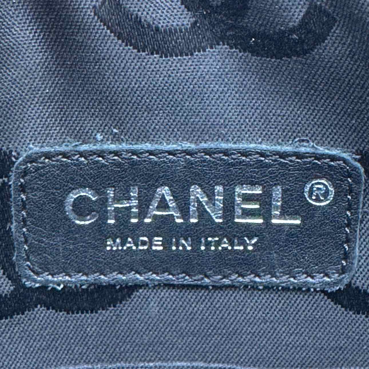 CHANEL Quilted Calfkin Cambon Ligne Messenger Bag