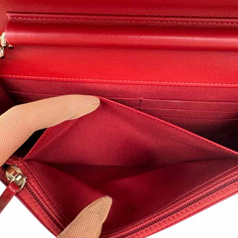 CHANEL Quilted Caviar Boy Wallet On Chain (Pre-Owned)