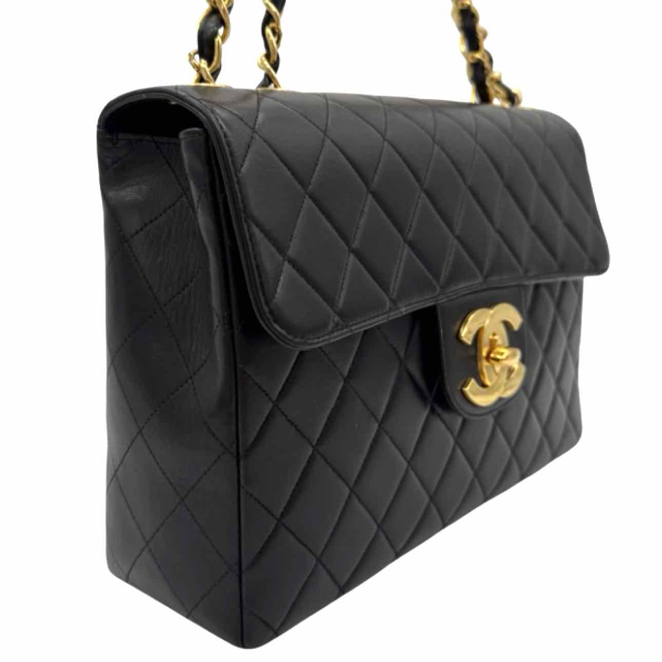 CHANEL Quilted Lambskin Jumbo Classic Flap Bag Black