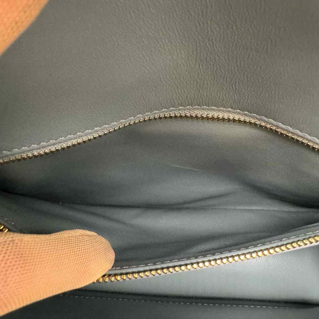 DIOR Ultra-Matte Grained Calfskin30  Montagne Flap Bag Stone Gray