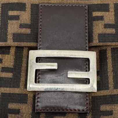 FENDI Zucca Canvas Mama Baguette Brown Shoulder Bag (Pre-Owned)