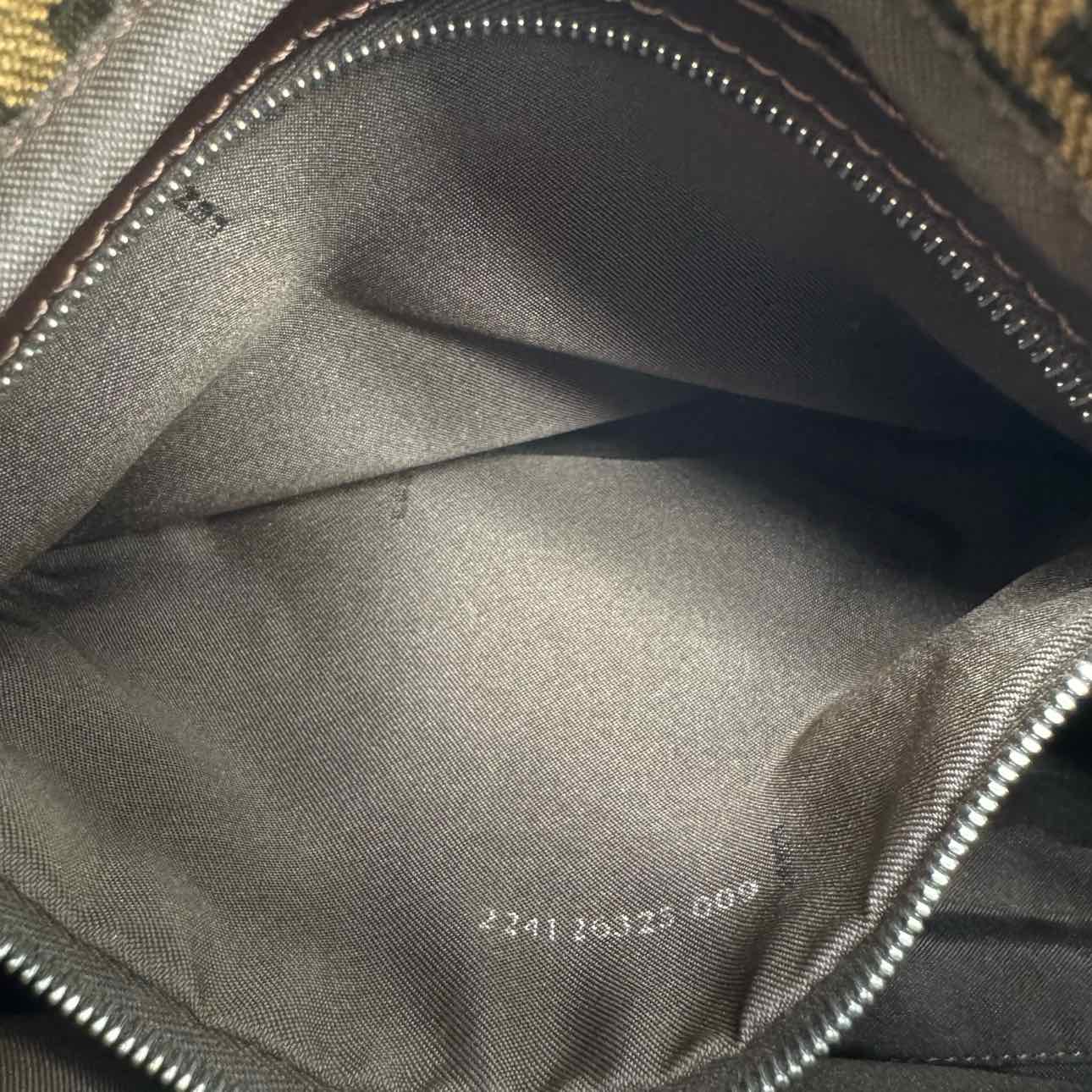 FENDI Zucca Canvas Mama Baguette Brown Shoulder Bag (Pre-Owned)