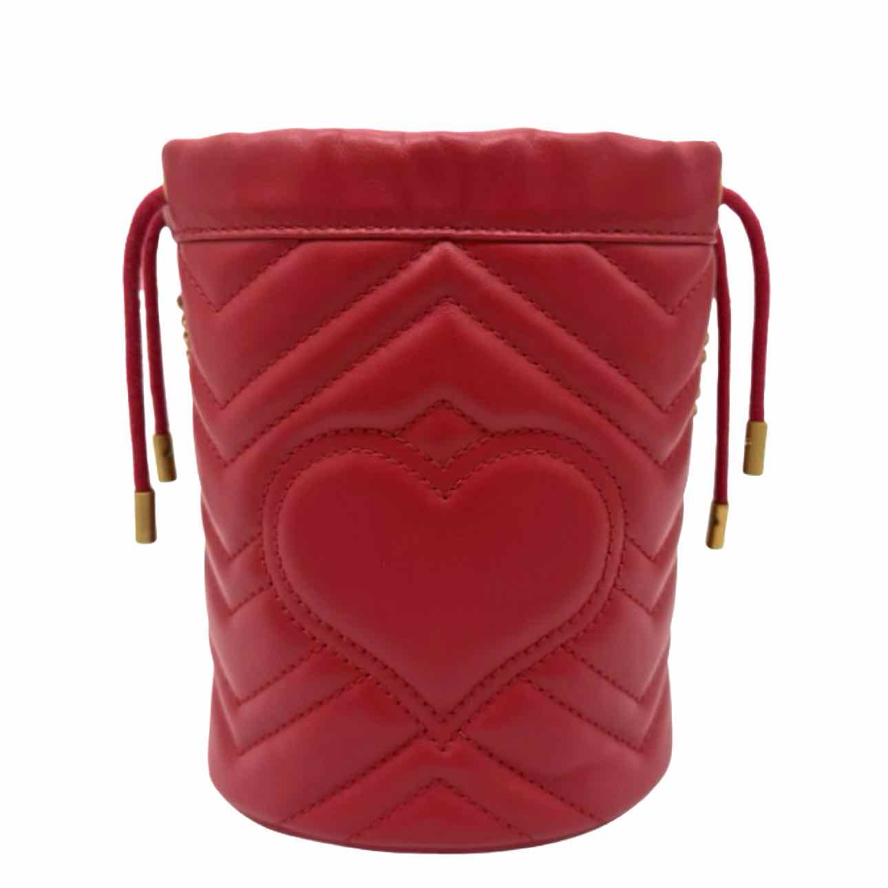GUCCI Calfskin Matelasse Mini GG Marmont Bucketbag Red