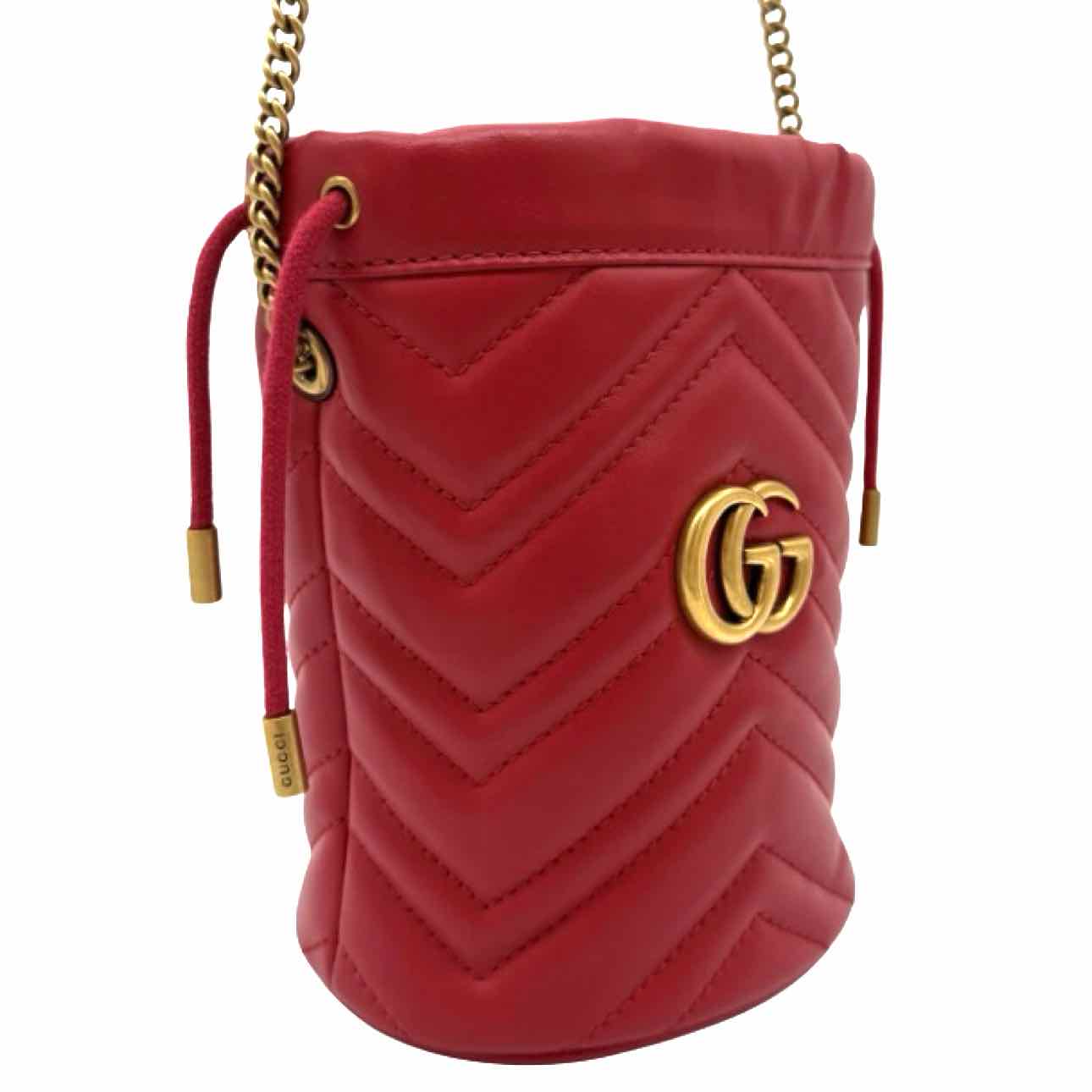 GUCCI Calfskin Matelasse Mini GG Marmont Bucketbag Red
