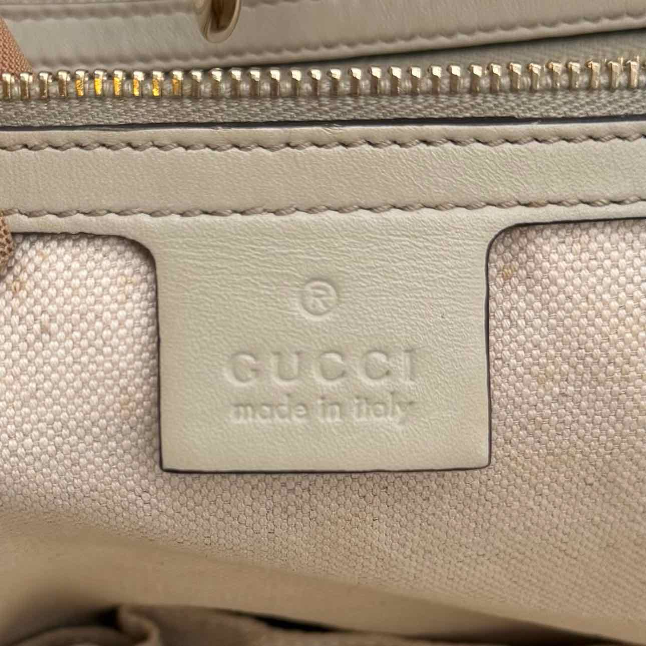 GUCCI Canvas Heart Bit Tote Beige