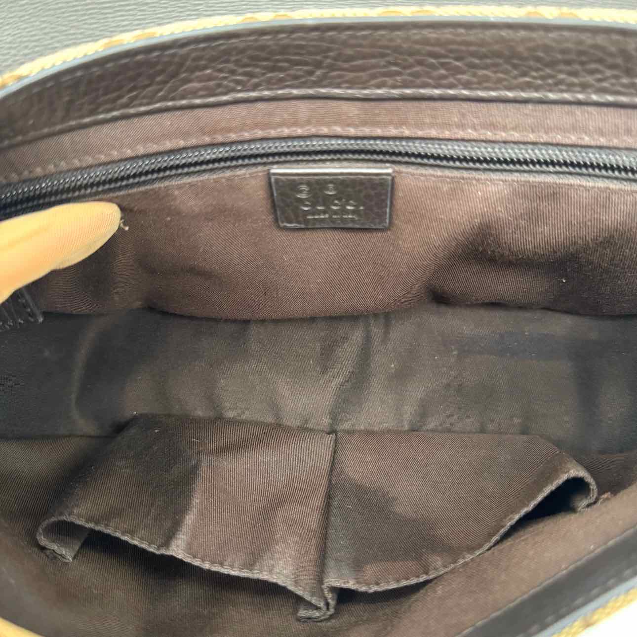 GUCCI Canvas Messenger Bag Brown