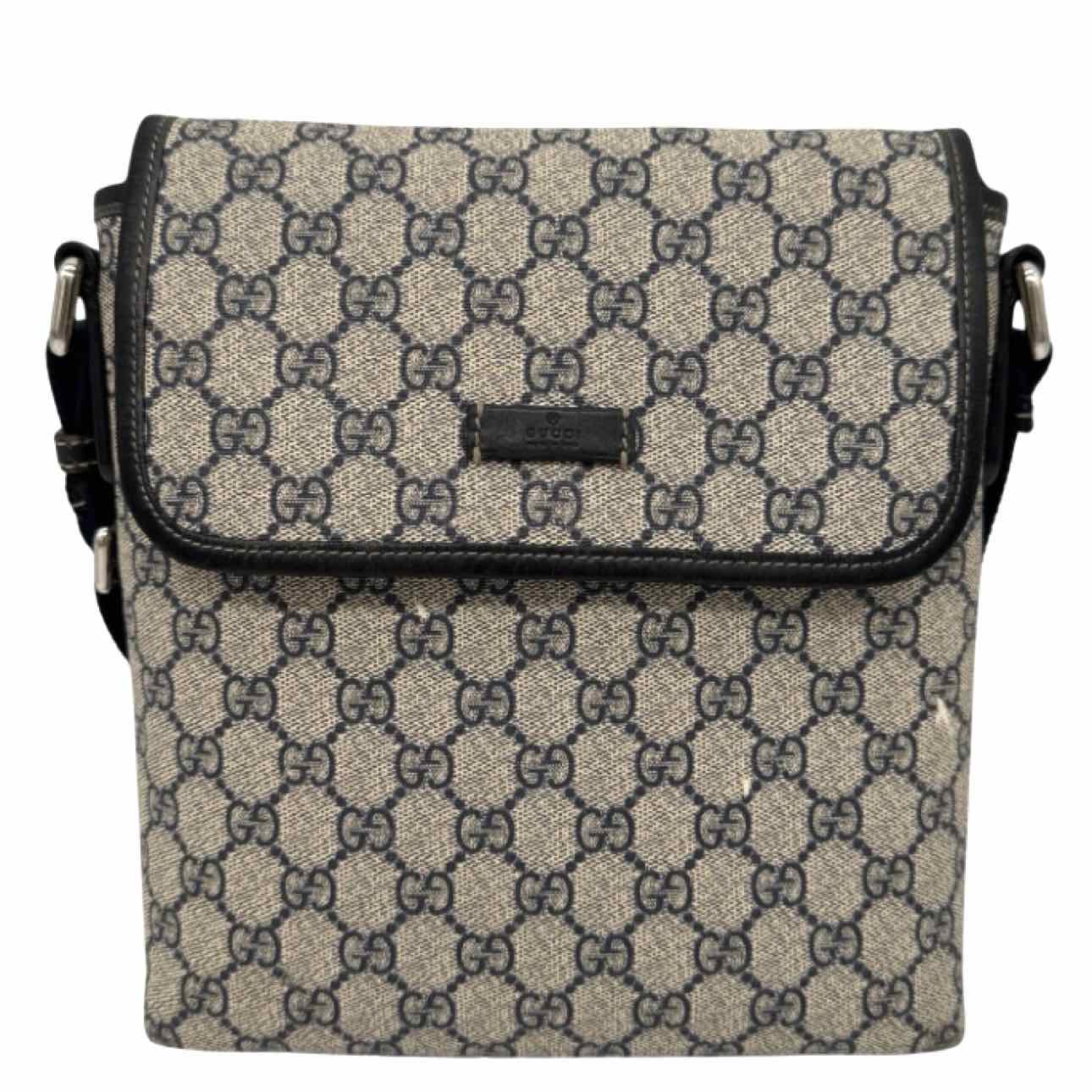 GUCCI Coated Canvas GG Supreme Messenger Bag Blue