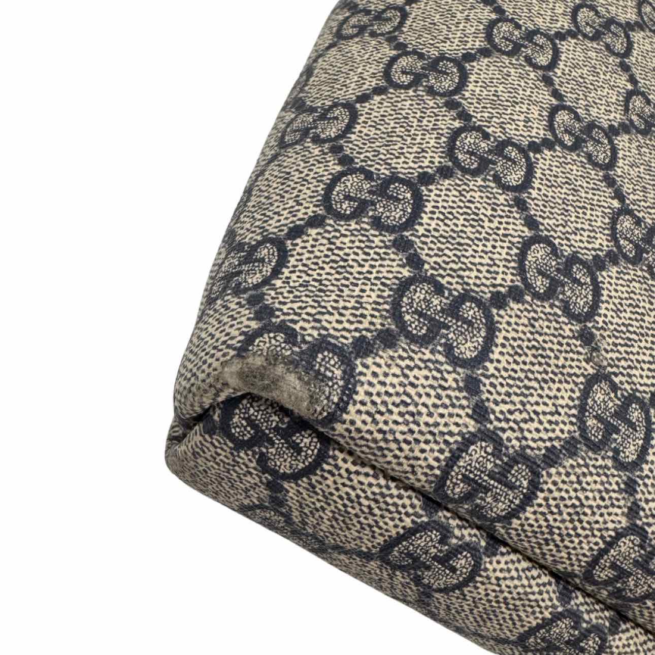 GUCCI Coated Canvas GG Supreme Messenger Bag Blue
