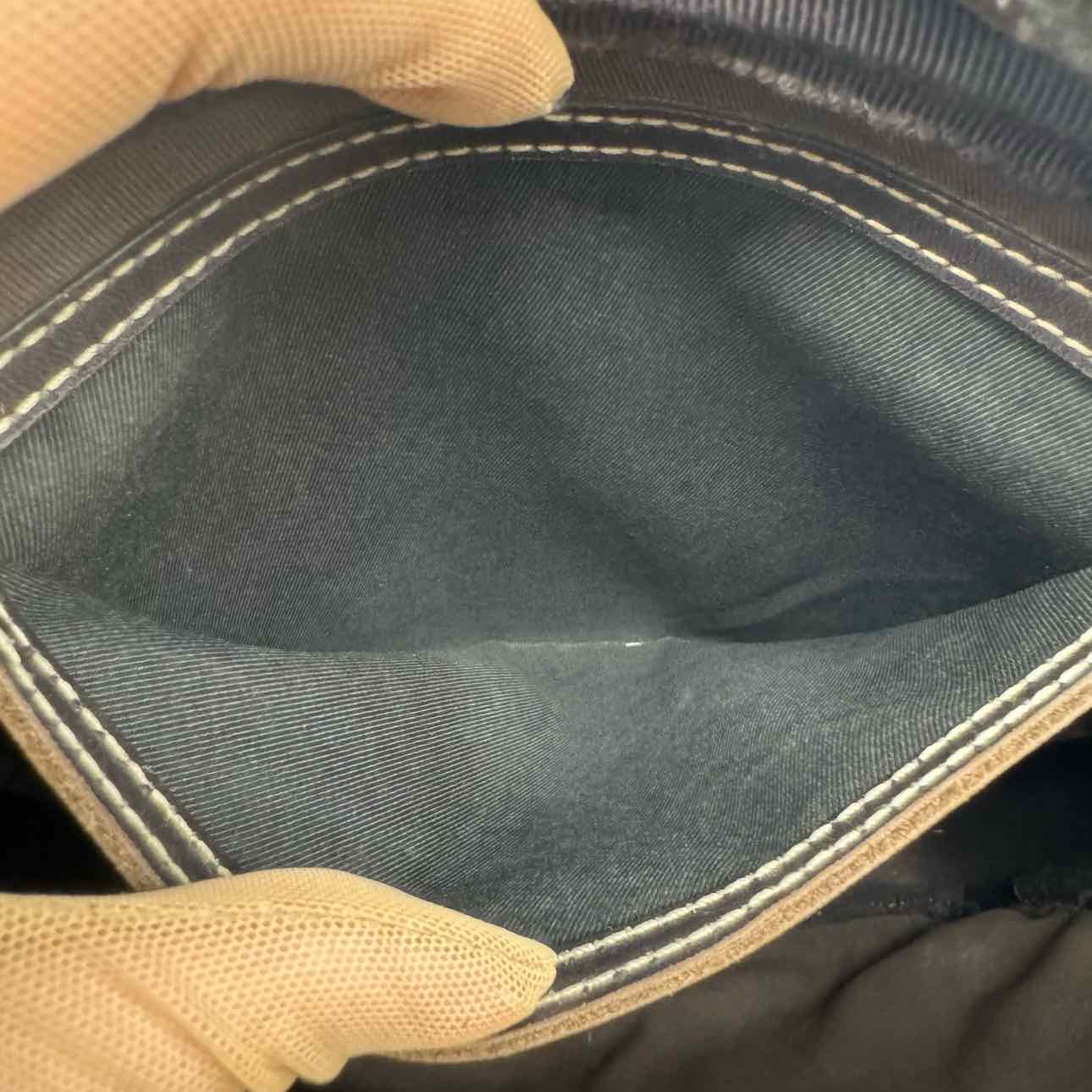 GUCCI GG Coated Canvas Front Zip Messenger Bag